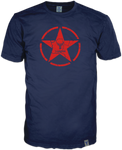 Knall roter Siebdruck auf navy T-Shirt . Das Star Designs von 14ender mit integriertem Markenlogo im Crack Ink Look ist eine gelungene Symbiose aus dezentem Auftritt und Hingucker